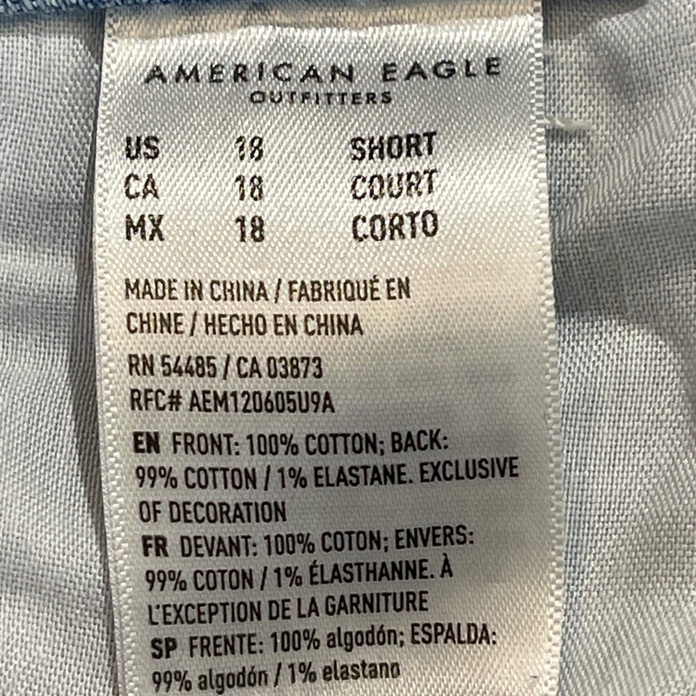 American Eagle Outfitters STRIGID Light Blue Women’s MOM Jeans SIZE 18 S - Picture 8 of 10